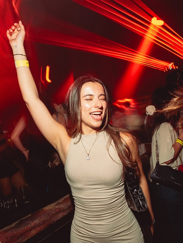  Saint Club — photo 1